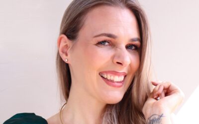 Ep. 108: Endometriosis, Emotions, + Trauma w/ Jennifer Schlueter